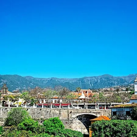 Acevedo With Sea View 别墅